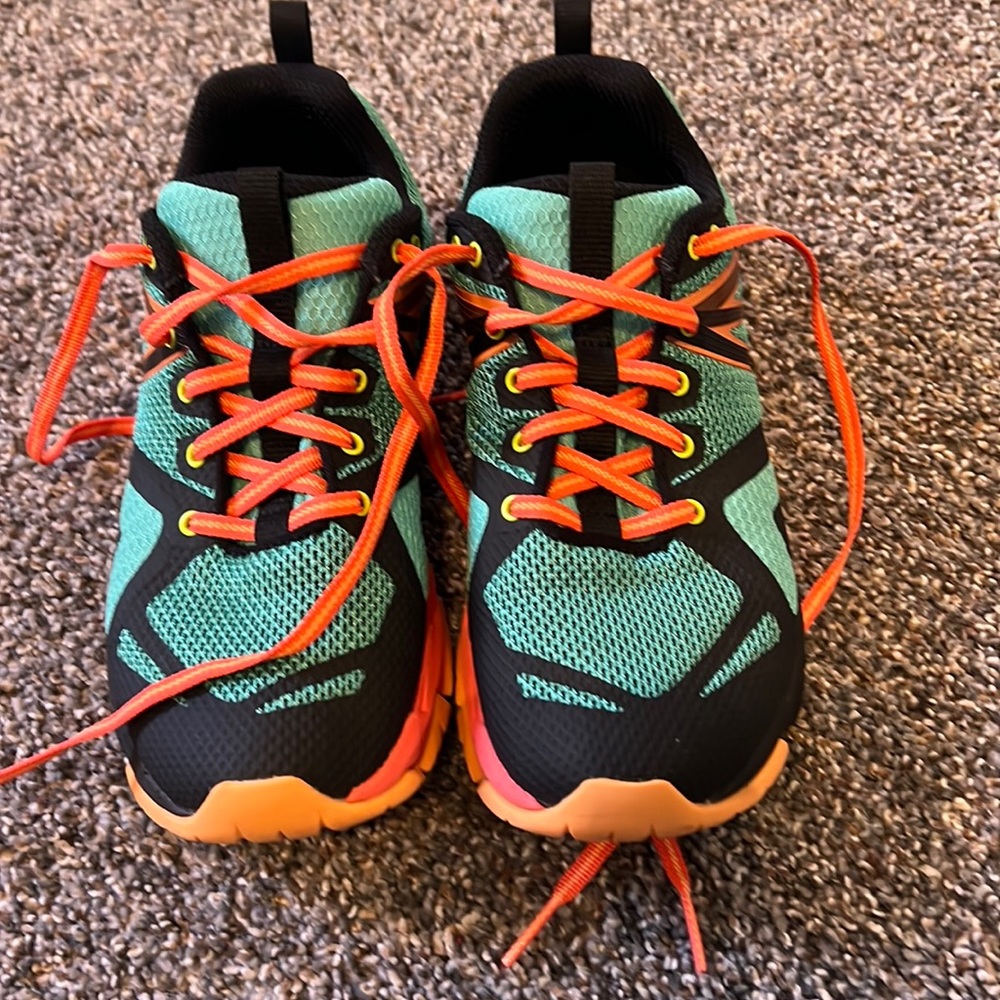 Brand new Womens Merrell hiking shoes